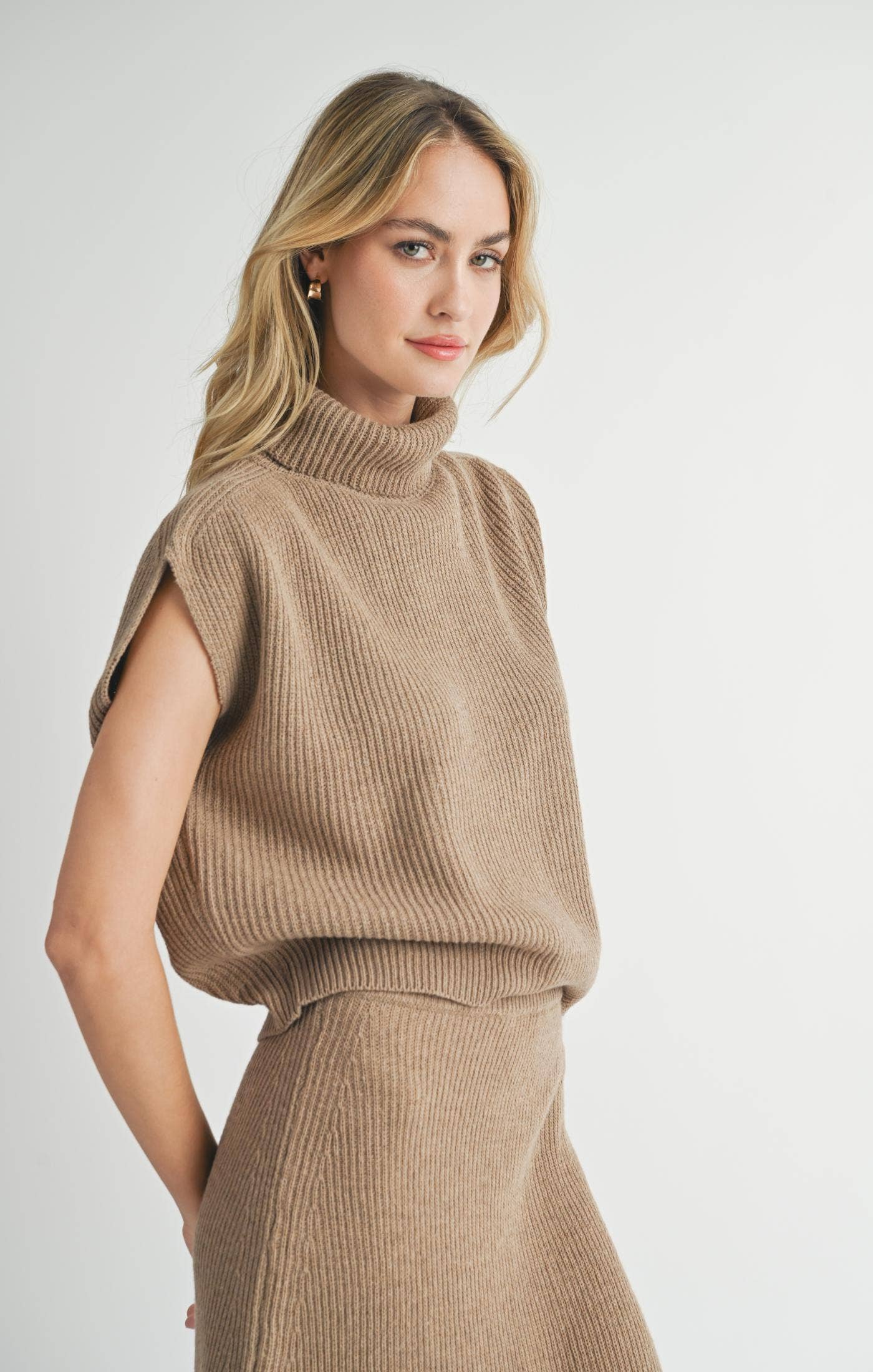 Crosby Ribbed Turtleneck Vest: DARK TAUPE